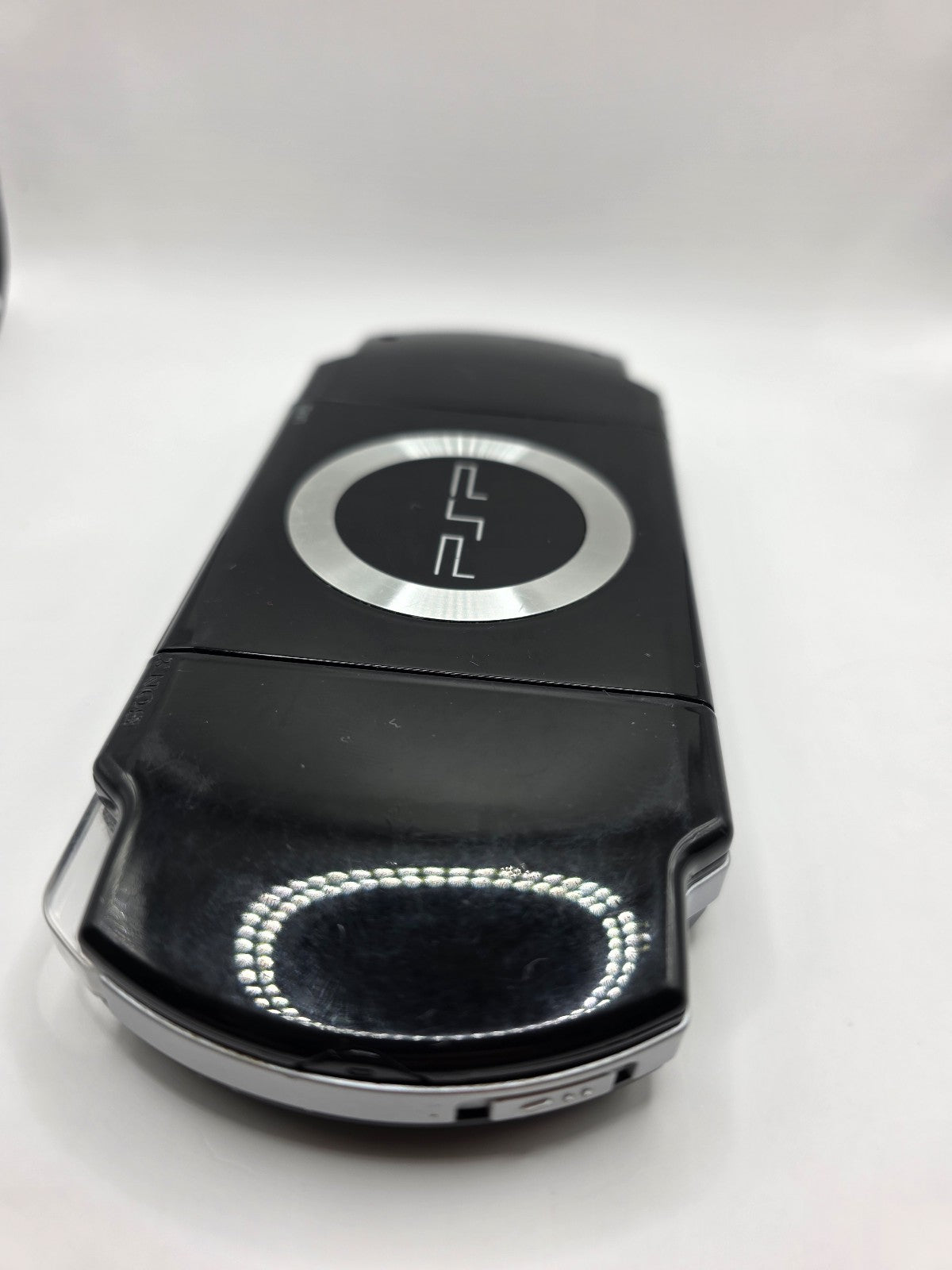 Sony PSP Slim (PSP-2001) — Tested Working (No Battery/Charger)