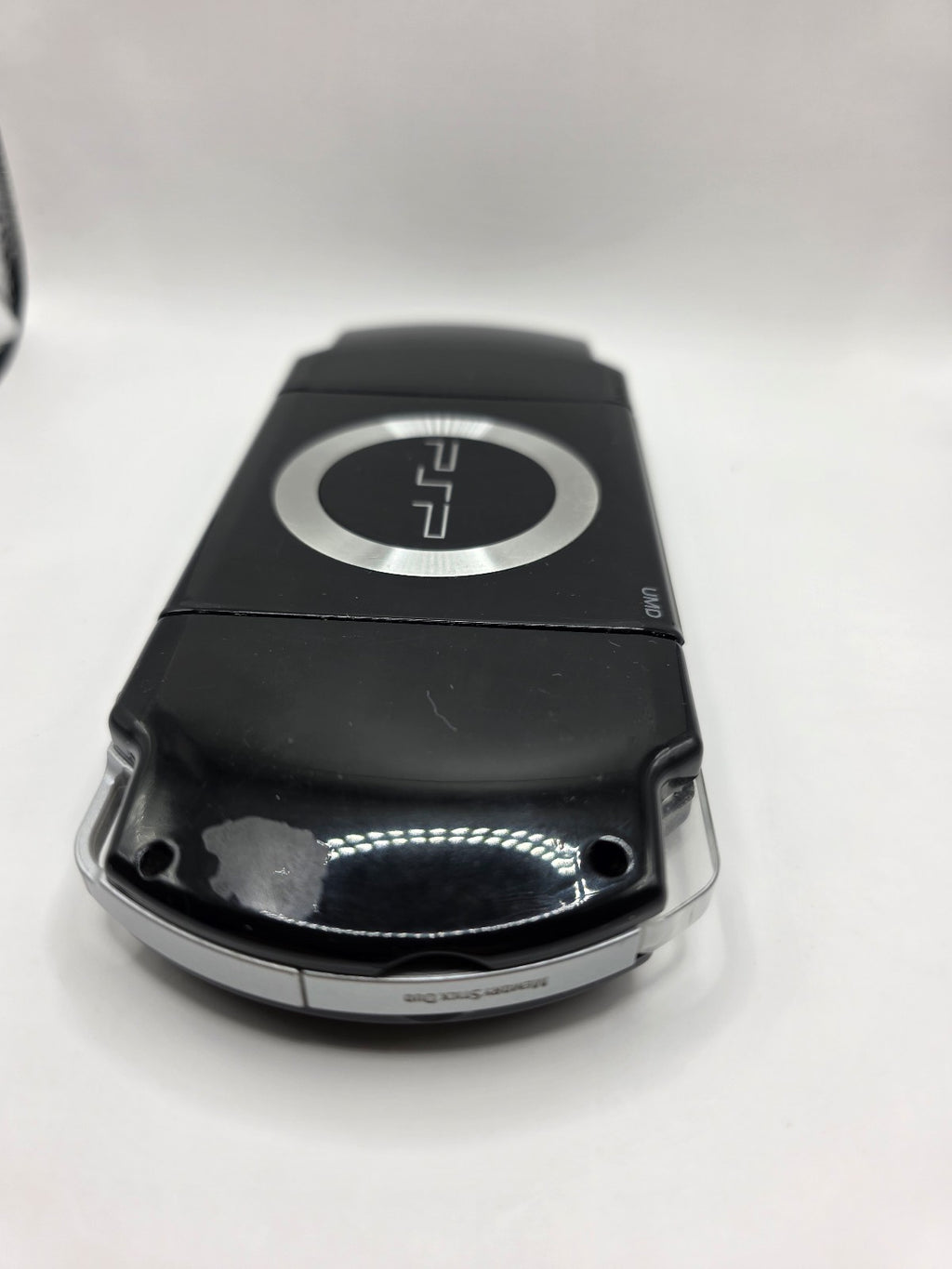 Sony PSP Slim (PSP-2001) — Tested Working (No Battery/Charger)
